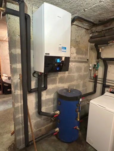 🔥 Installation de Chaudière Murale Daikin à Saint-Cyr-sur-Mer, Hyères, VITOCLIM